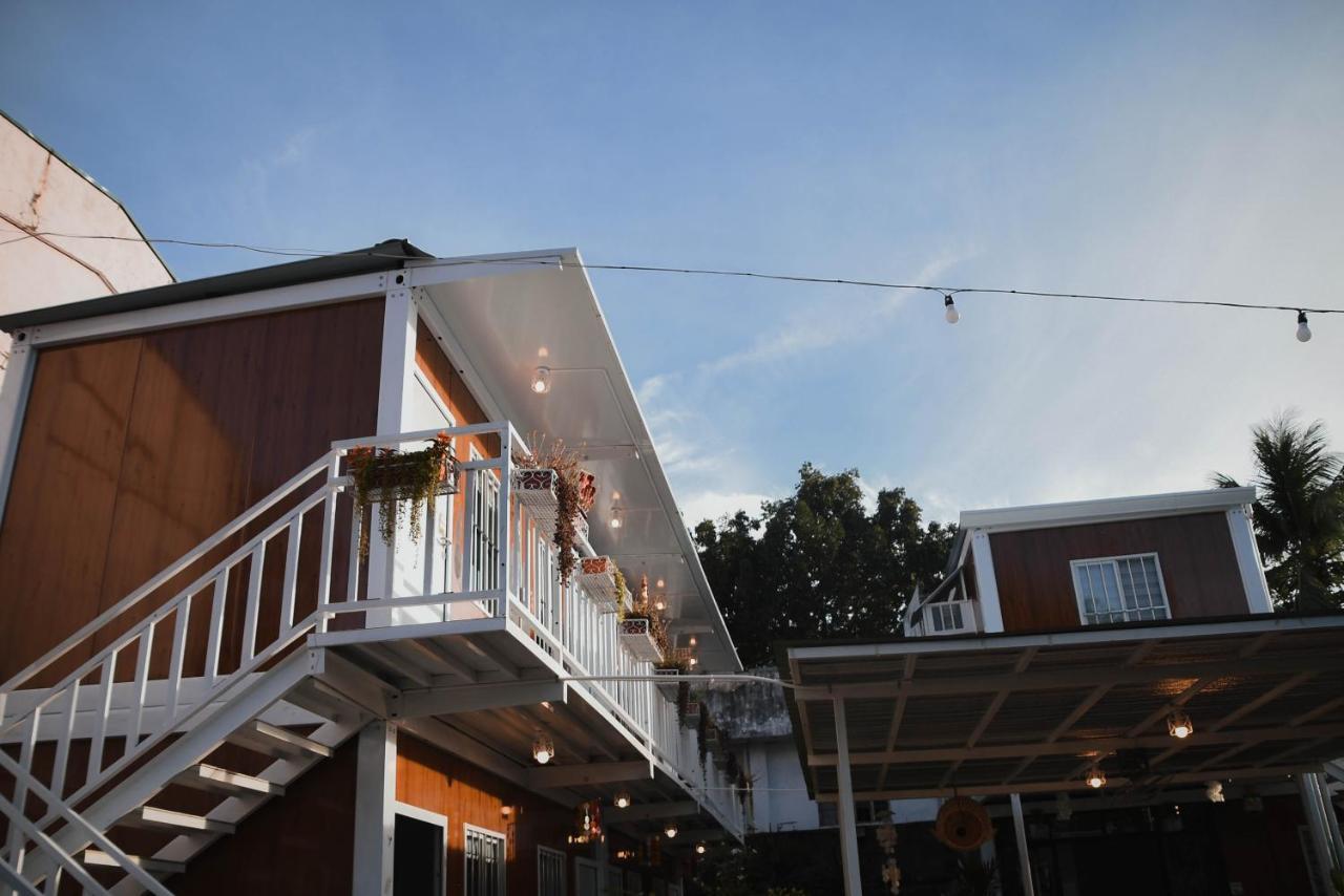 Olive Hostel Roxas City Exteriér fotografie