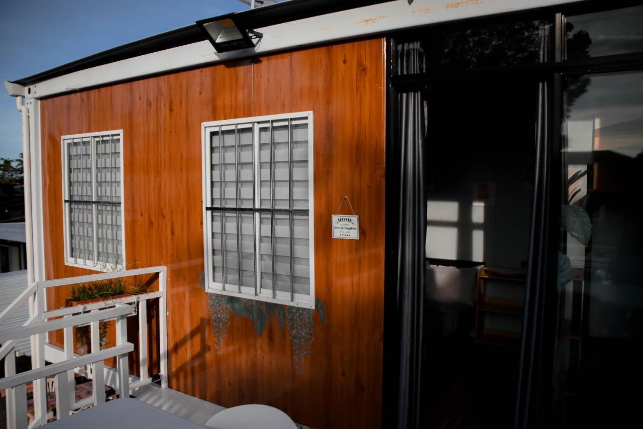 Olive Hostel Roxas City Exteriér fotografie