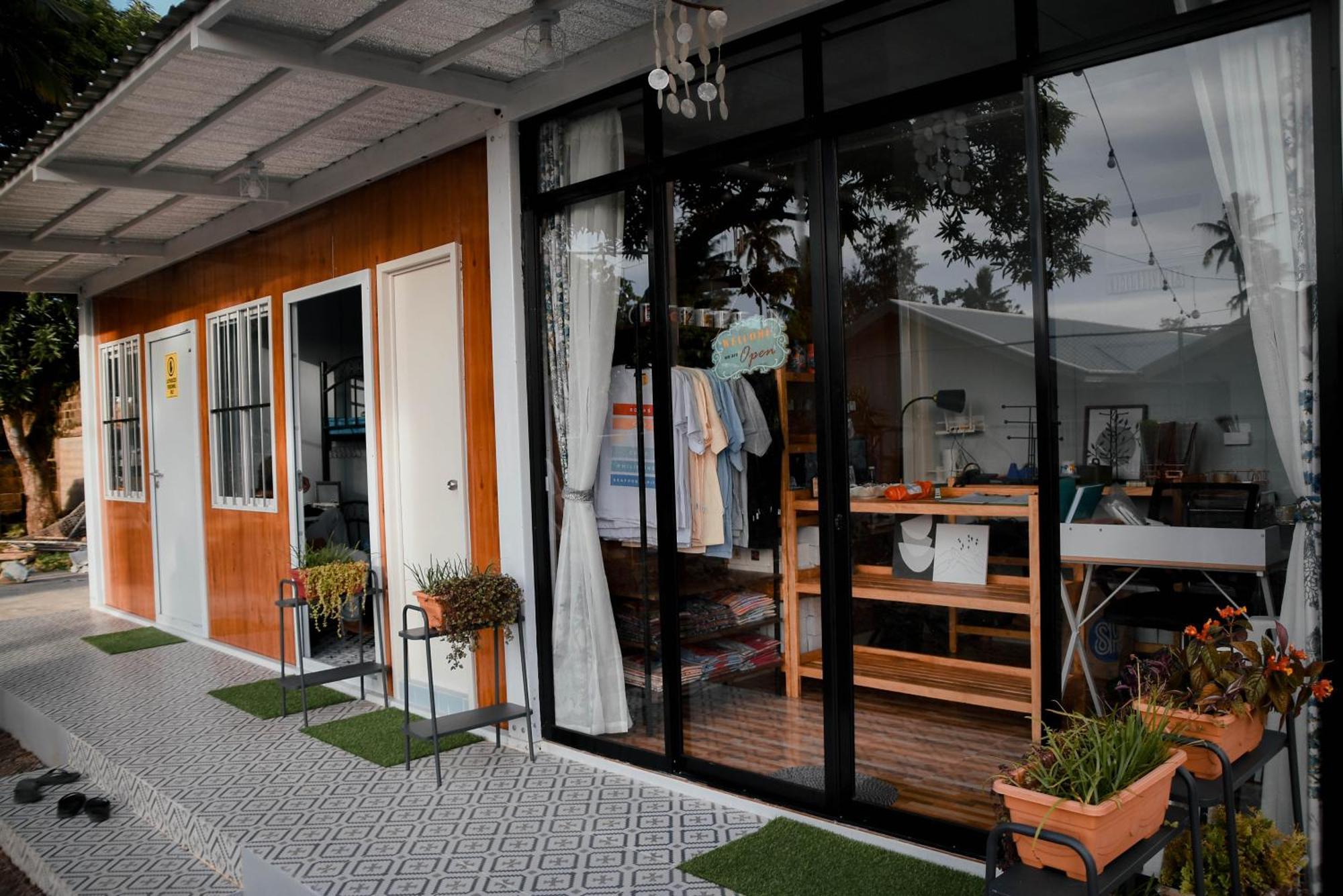 Olive Hostel Roxas City Exteriér fotografie